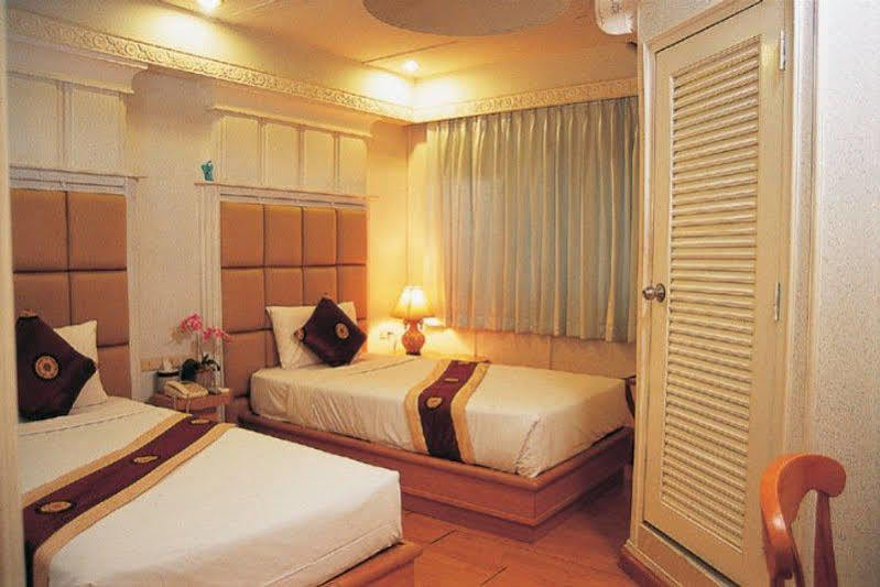 Sam'S Lodge Bangkok Kültér fotó
